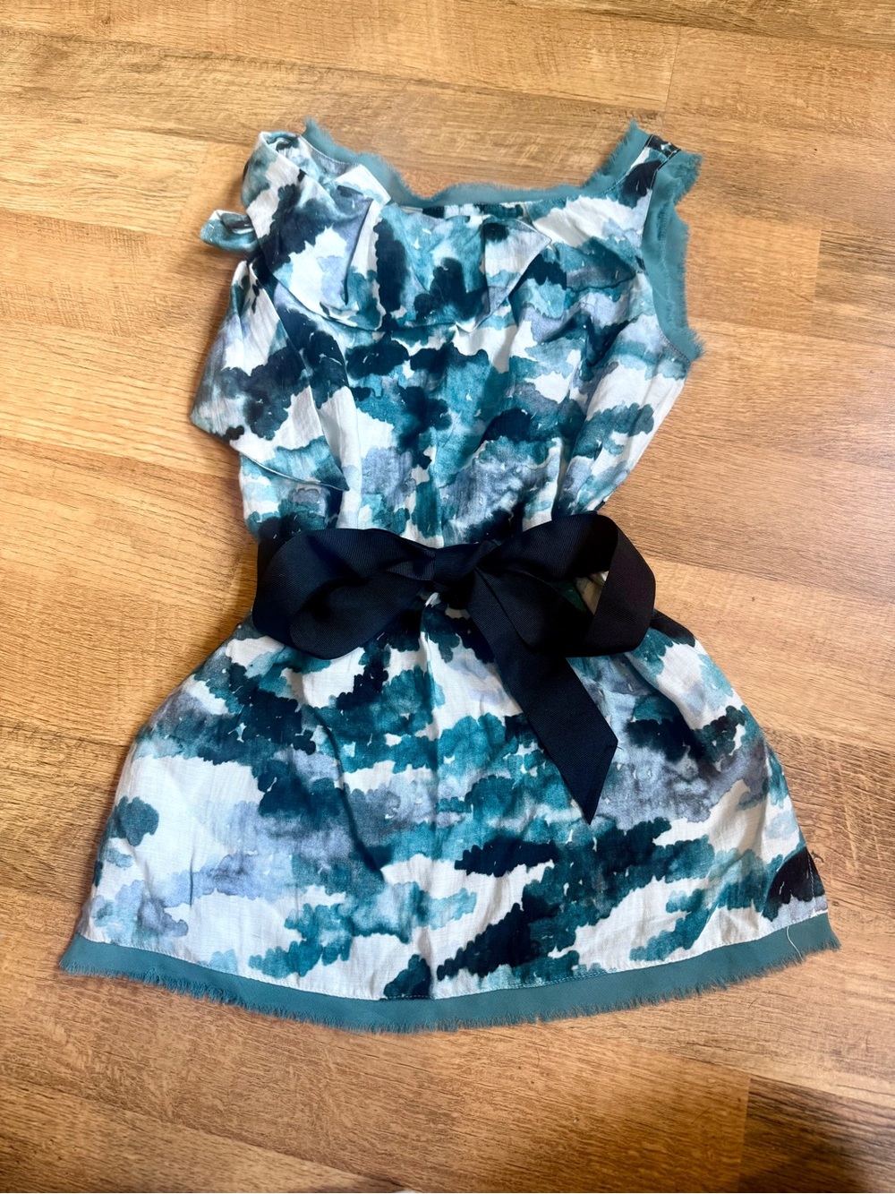 Women’s Xs simply Vera Vera wang tank top blouse with bow